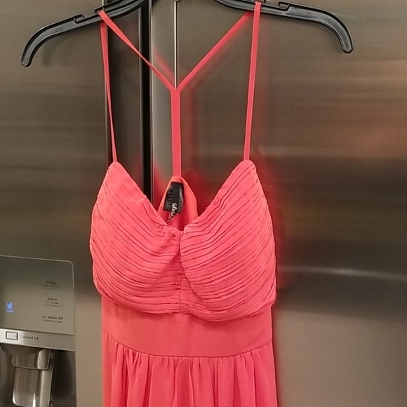 💕Lulu's💕 Pleats Don't Leave Red Coral Maxi Dress - Picture 9 of 12